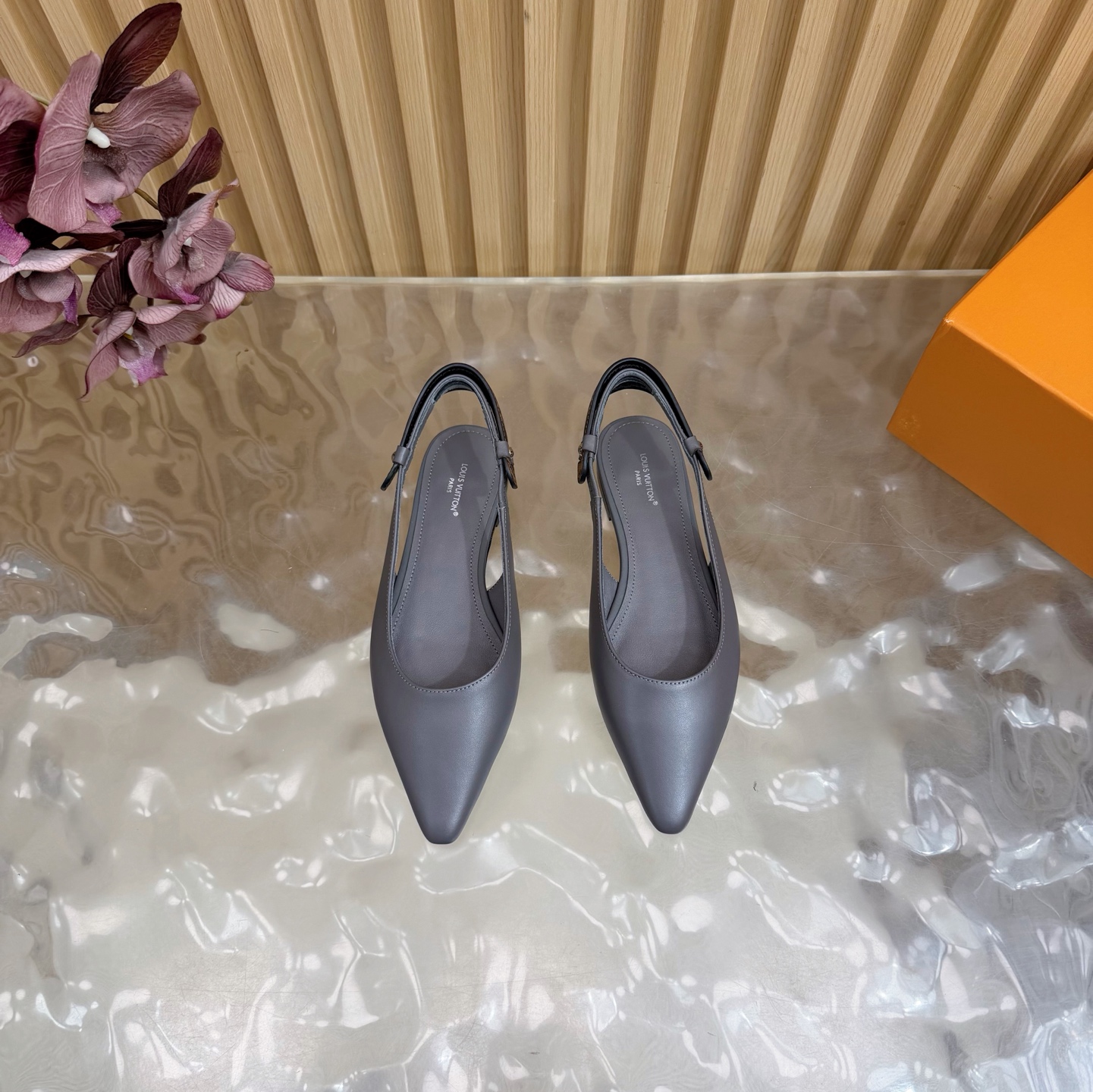 Women's high heels